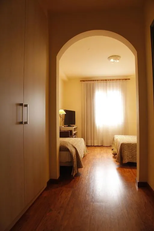 Hotel Canet Castello d'Empuries Castello  D'Empuries